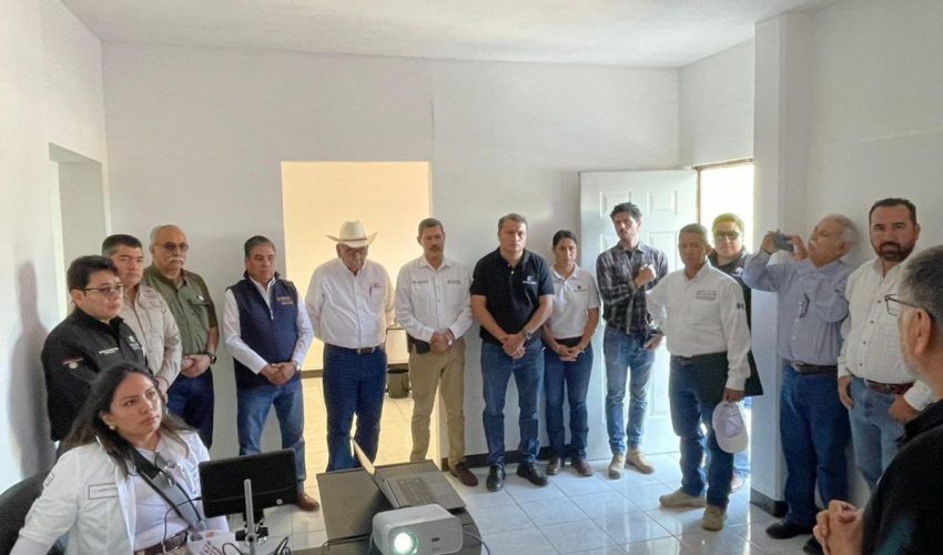 SRU-039-2026.-Inauguran-Centro-de-Emergencias-Sanitarias-contra-gusano-barrenador-2-850x500
