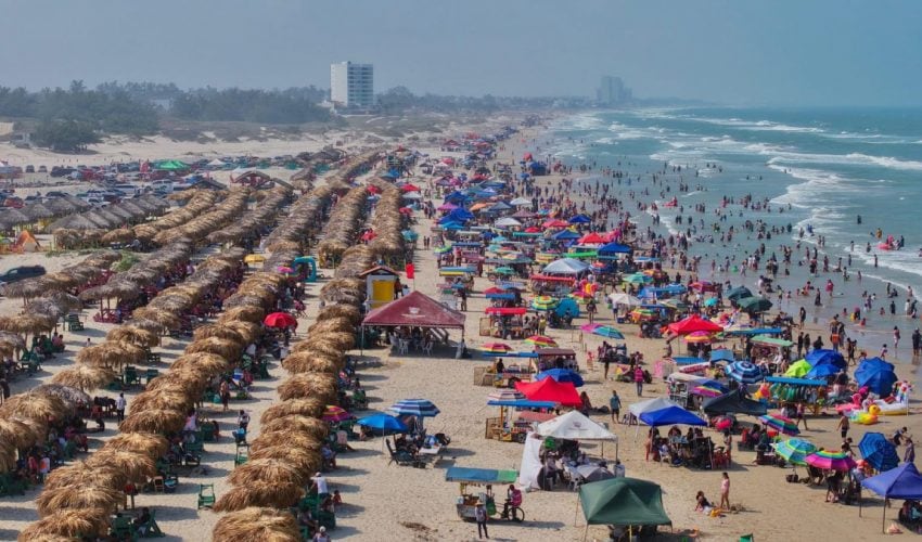 STU-073-2026.-Turistas-de-CDMX-y-Nuevo-Leon-desbordan-playas-tamaulipecas-4-850x500